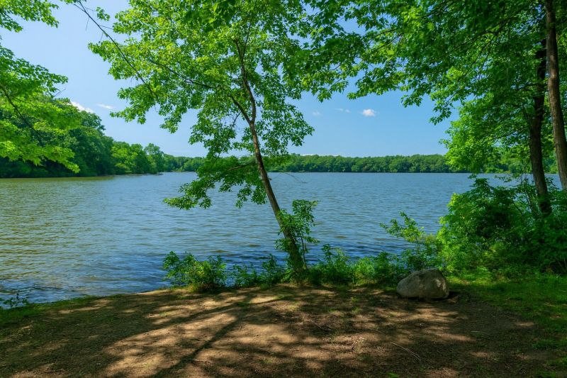 Best Bathroom Remodeling pros in North Miami Beach, FL